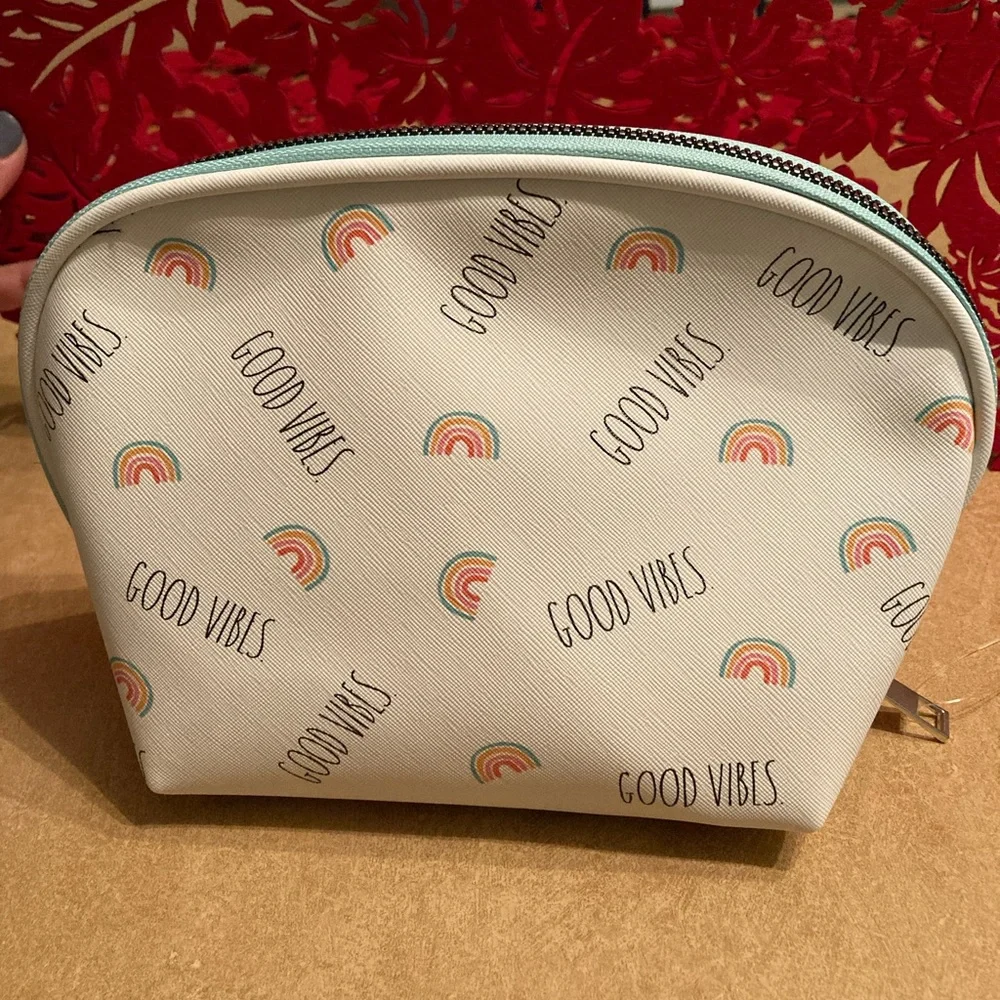 Rae Dunn 🌈 Cosmetic Case - Picture 1 of 3